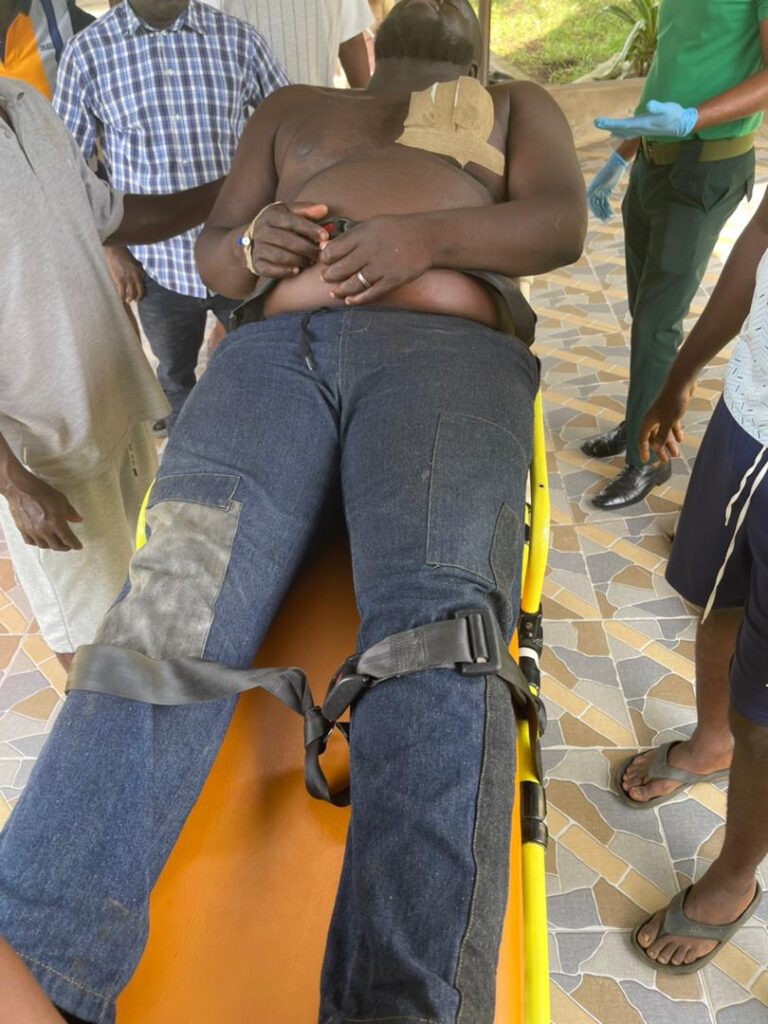 C/R: NDC MEMBERS STAB HAWA KOOMSON SON TO CRITICAL CONDITION IN-FRONT OF KASOA EC OFFICE.