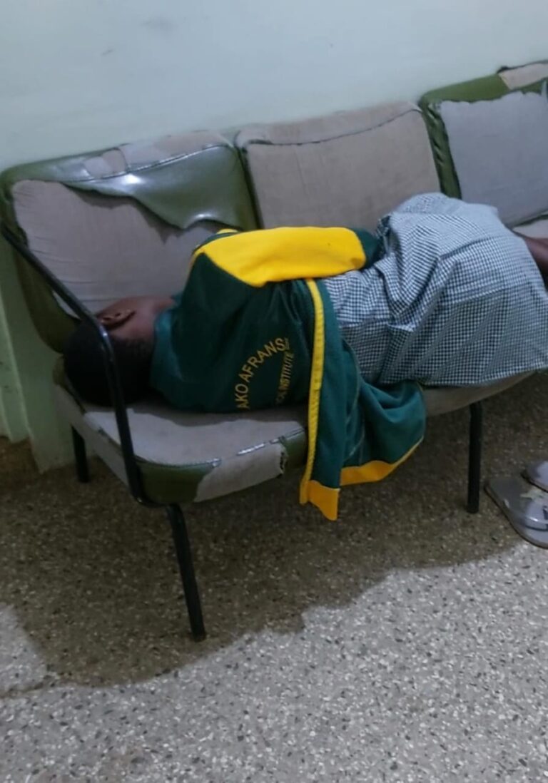 OVER 30 STUDENTS OF AJUMAKO AFRANSI TECHNICAL AND VOCATIONAL SCHOOL HOSPOTALIZED FOR ALLEDED FOOD POISON